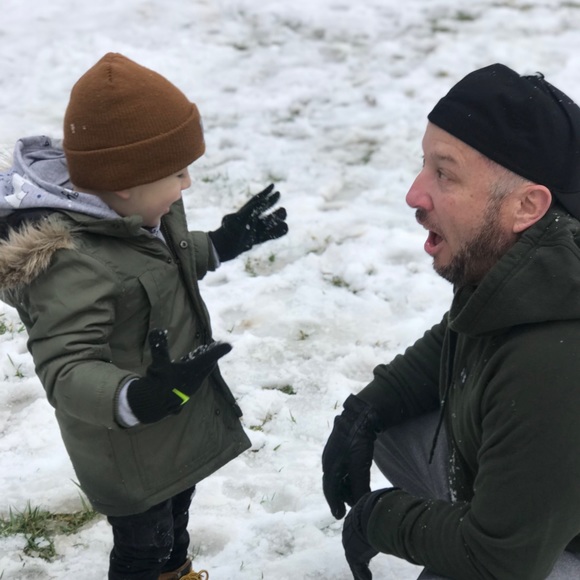 Meet your Posher, Jorge - Picture 2 of 4